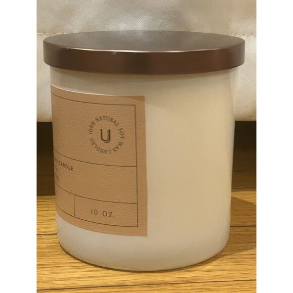 New Pumpkin Latte 10 oz Candle - Picture 2 of 7